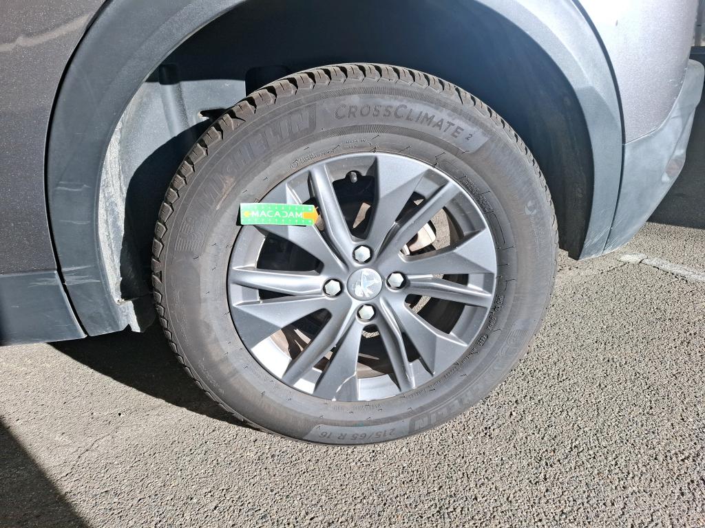 PEUGEOT 2008 BlueHDi 110 S&S BVM6 Active Pack 2022