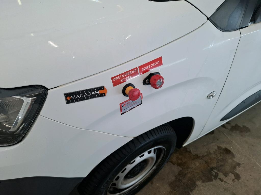 PEUGEOT PARTNER FGN FOURGON STANDARD 650 KG BLUEHDI 75 BVM5 PREMIUM 2021