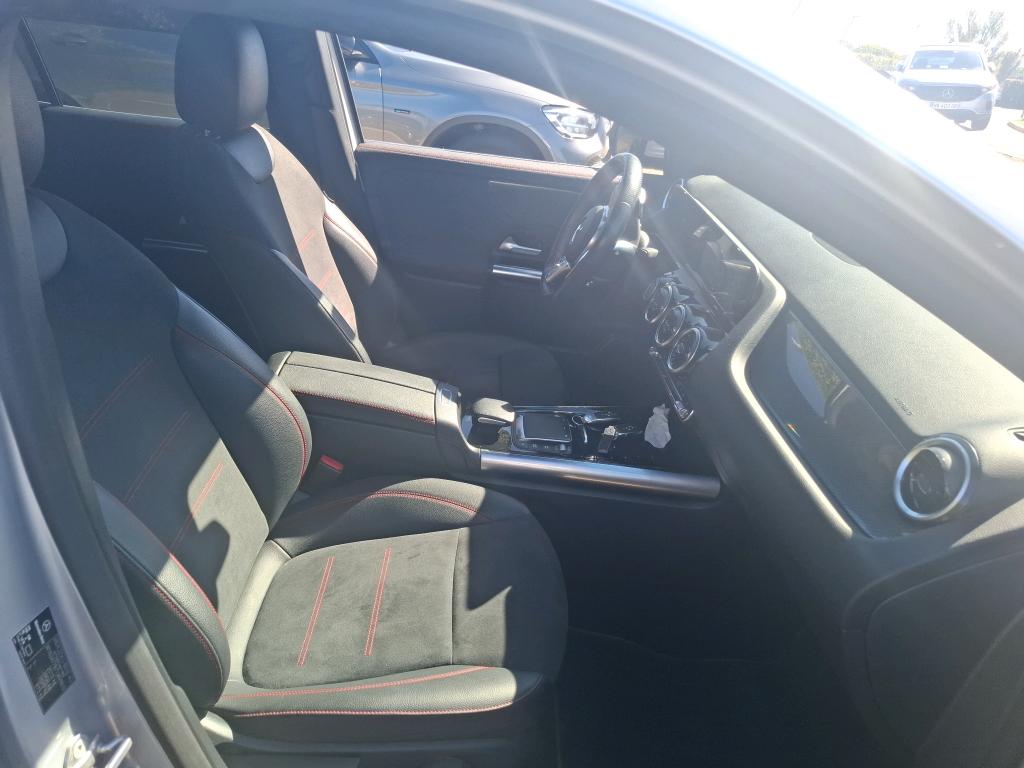 MERCEDES-BENZ MERCEDES GLA II 200 7G-DCT AMG Line 2022