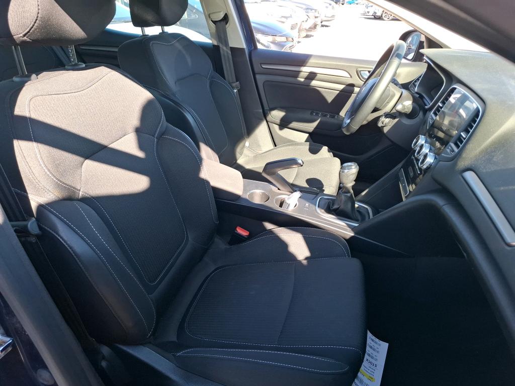RENAULT MÉGANE MEGANE IV BERLINE Blue dCi 115 Business 2021