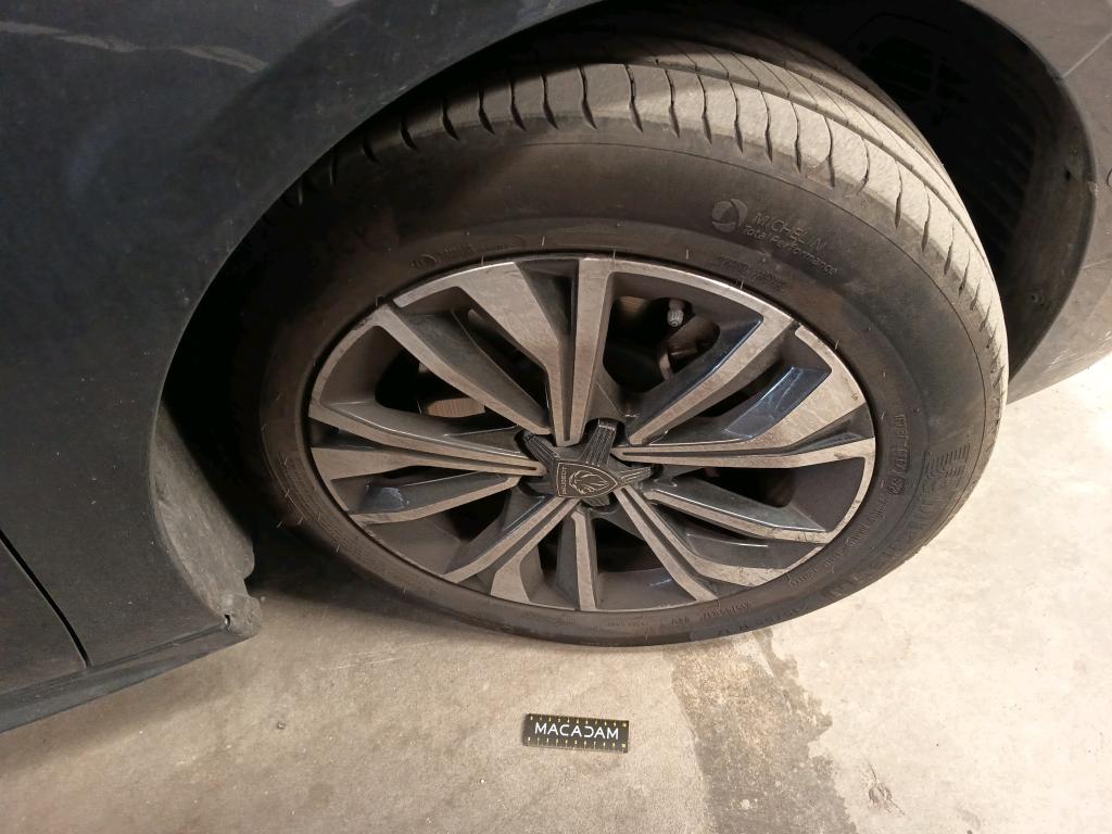 PEUGEOT 508 SW Hybrid 180 e-EAT8 Allure 2024
