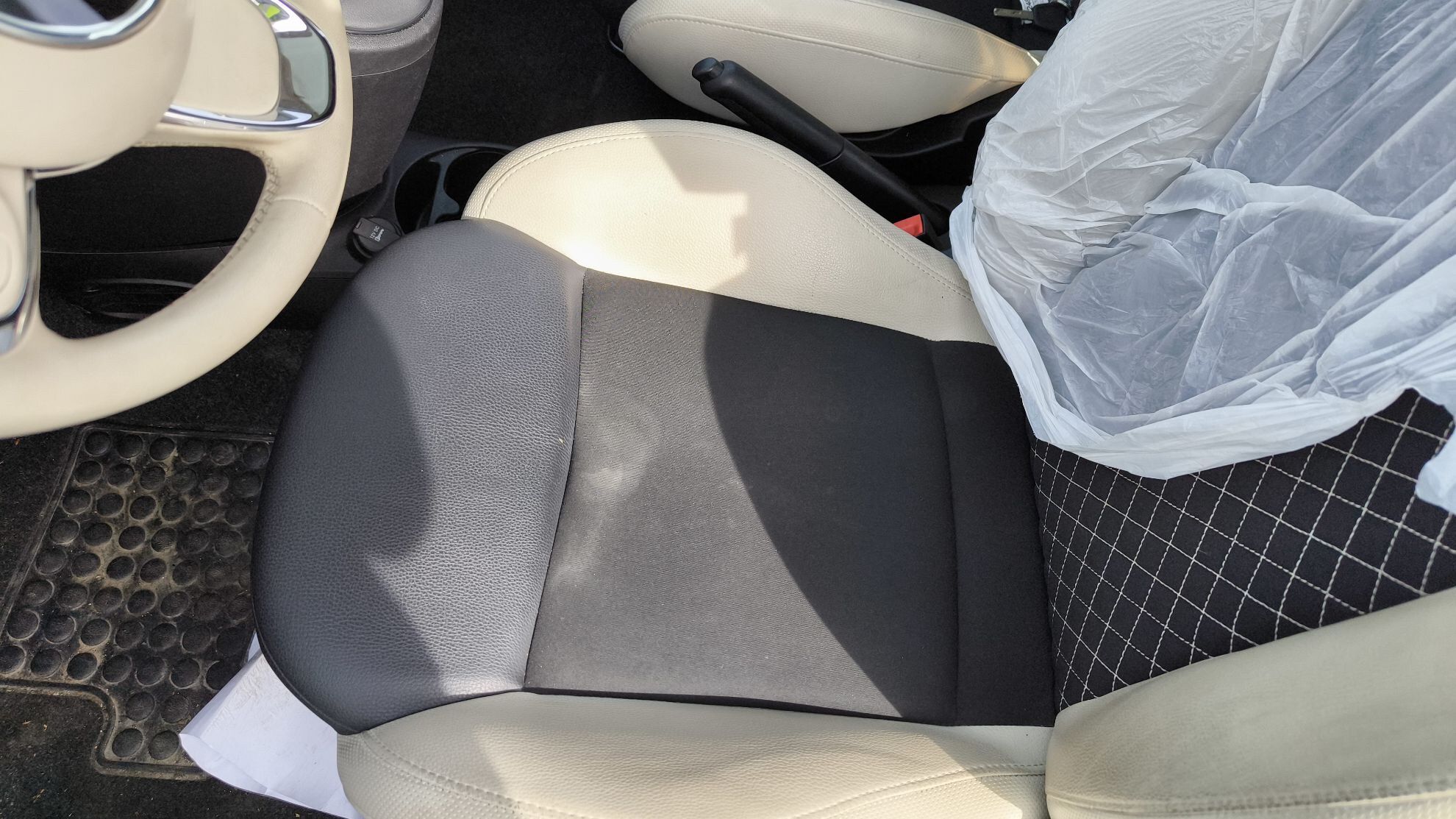 FIAT 500 1.0 70 ch Hybride BSG S/S Dolcevita 2022