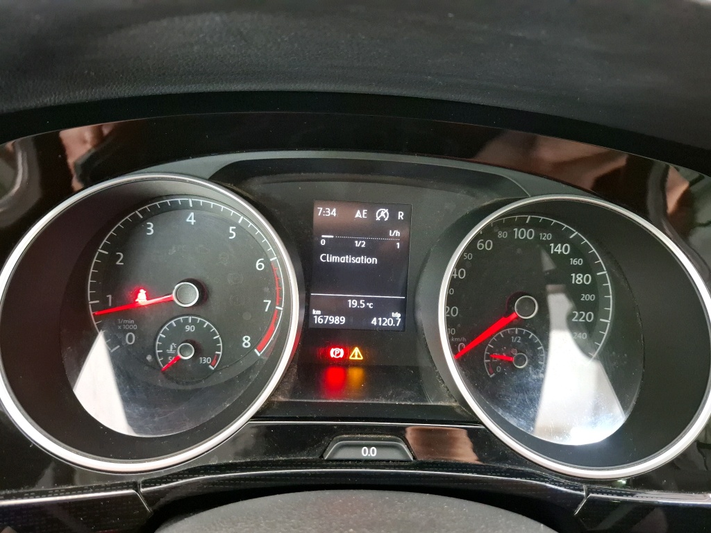 VOLKSWAGEN TOURAN 1.4 TSI 150 BMT DSG7 7pl Sound 2018