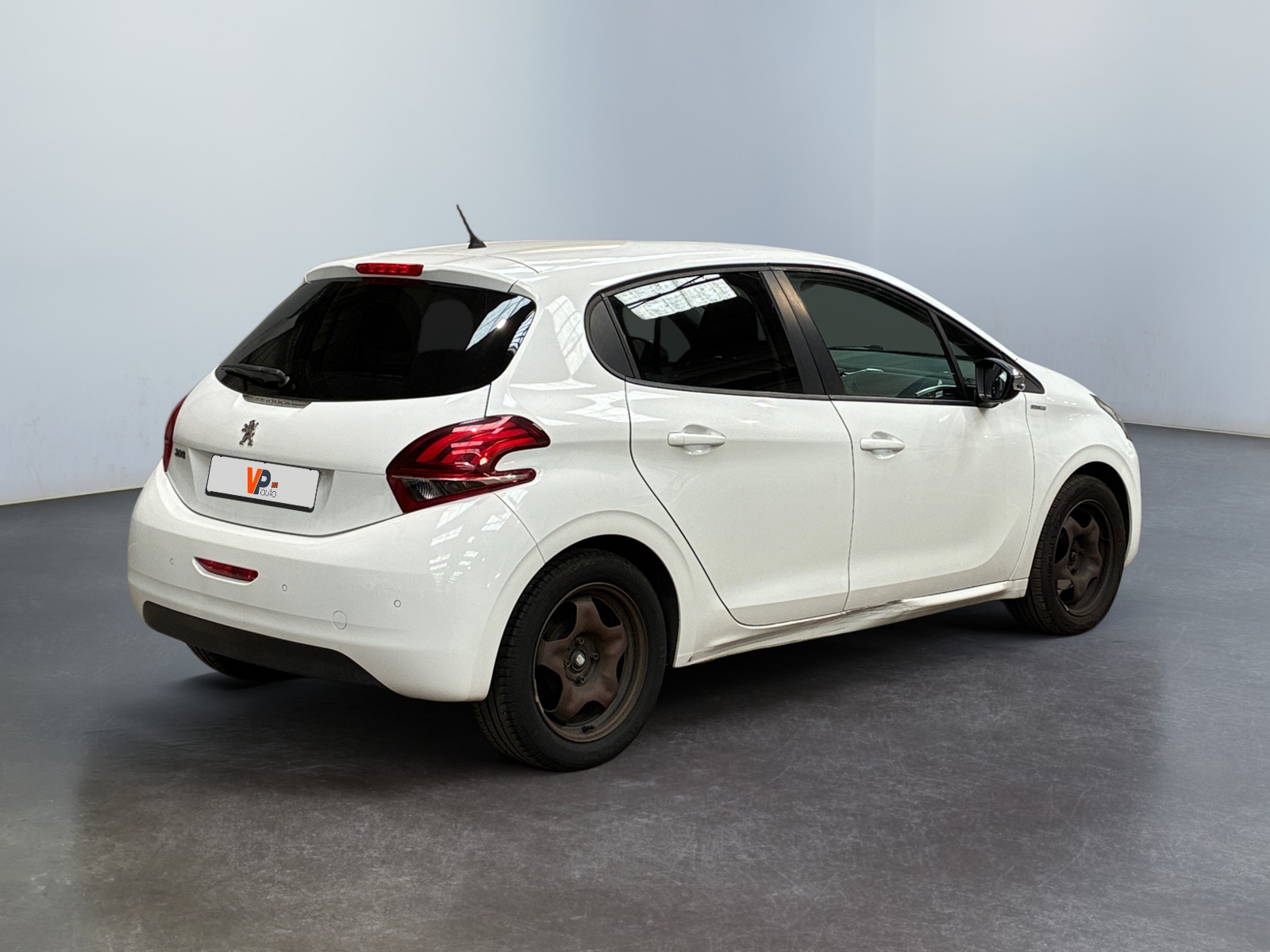 PEUGEOT 208 1.2 PureTech 82ch BVM5 2018