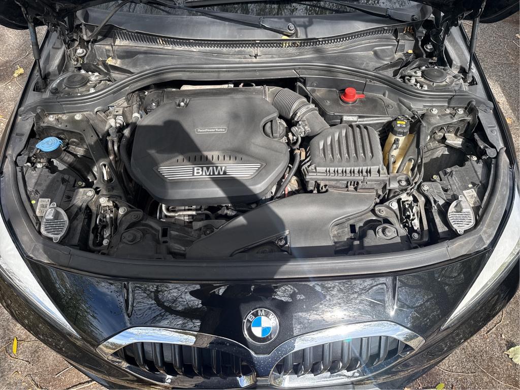 BMW SERIE 1 F40 116d 116 ch DKG7 Business Design 2021