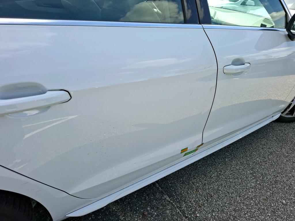 AUDI A4 AVANT 40 TFSI 204 S tronic 7 Business Line 2021
