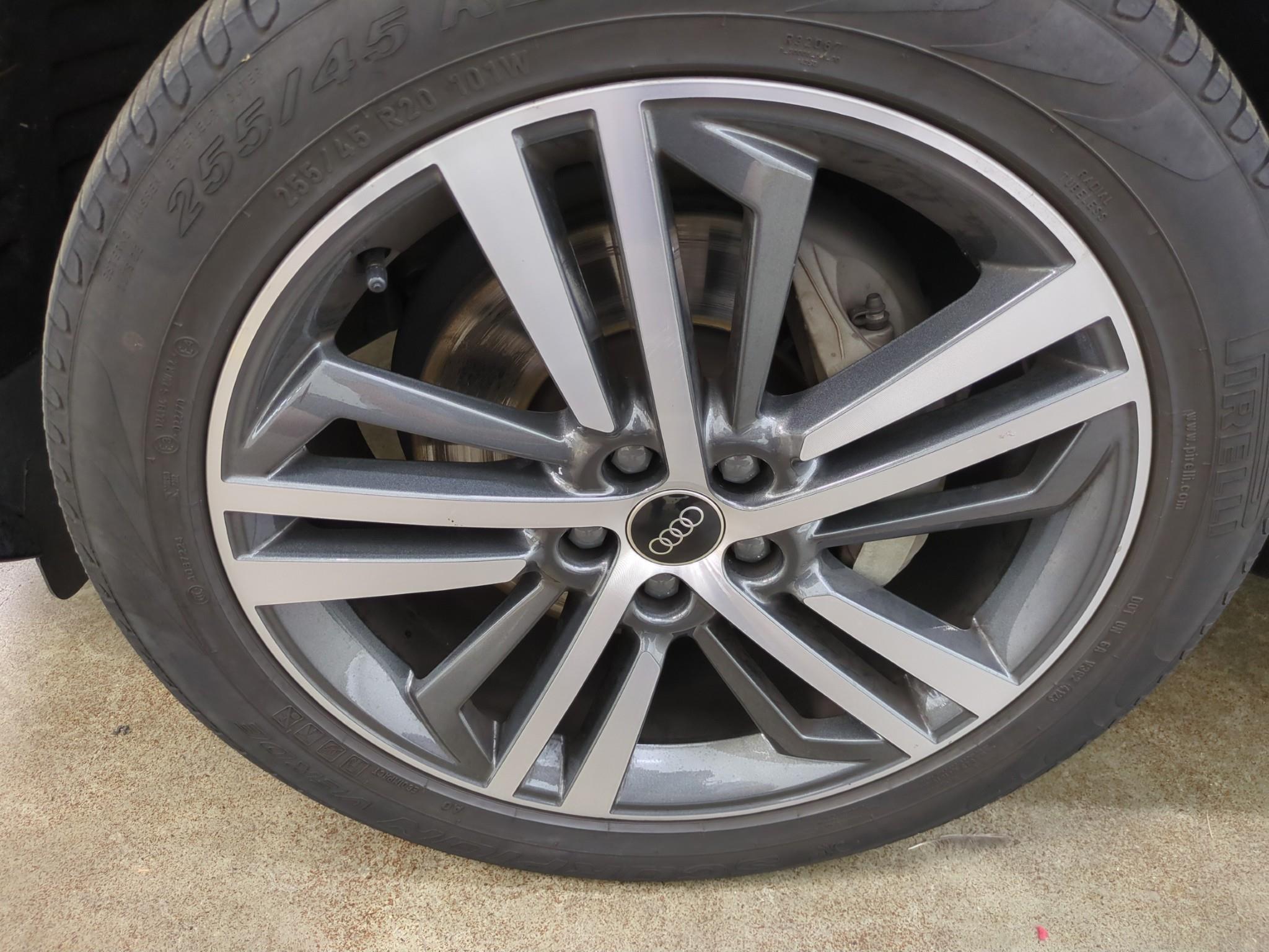 AUDI Q5 50 TFSIe 299 S tronic 7 Quattro line 2024