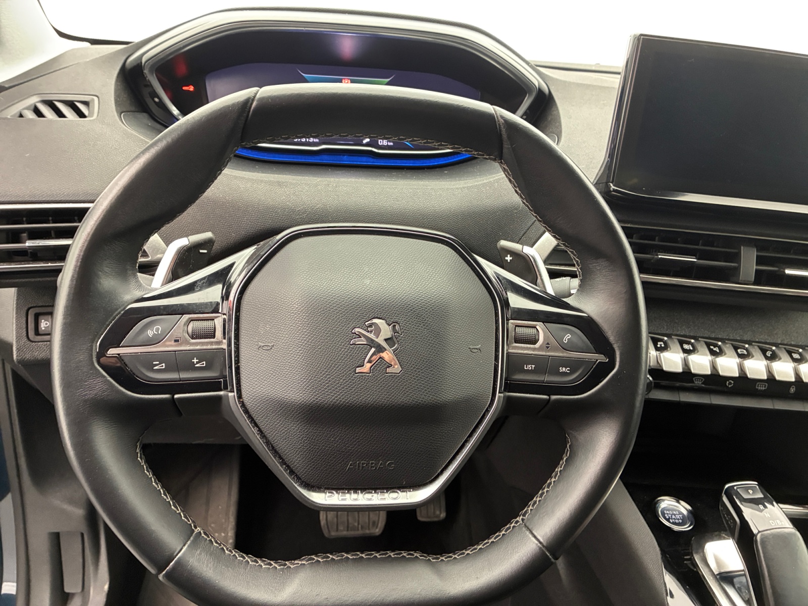 PEUGEOT 3008 Hybrid 225 e-EAT8 Allure Pack 2021