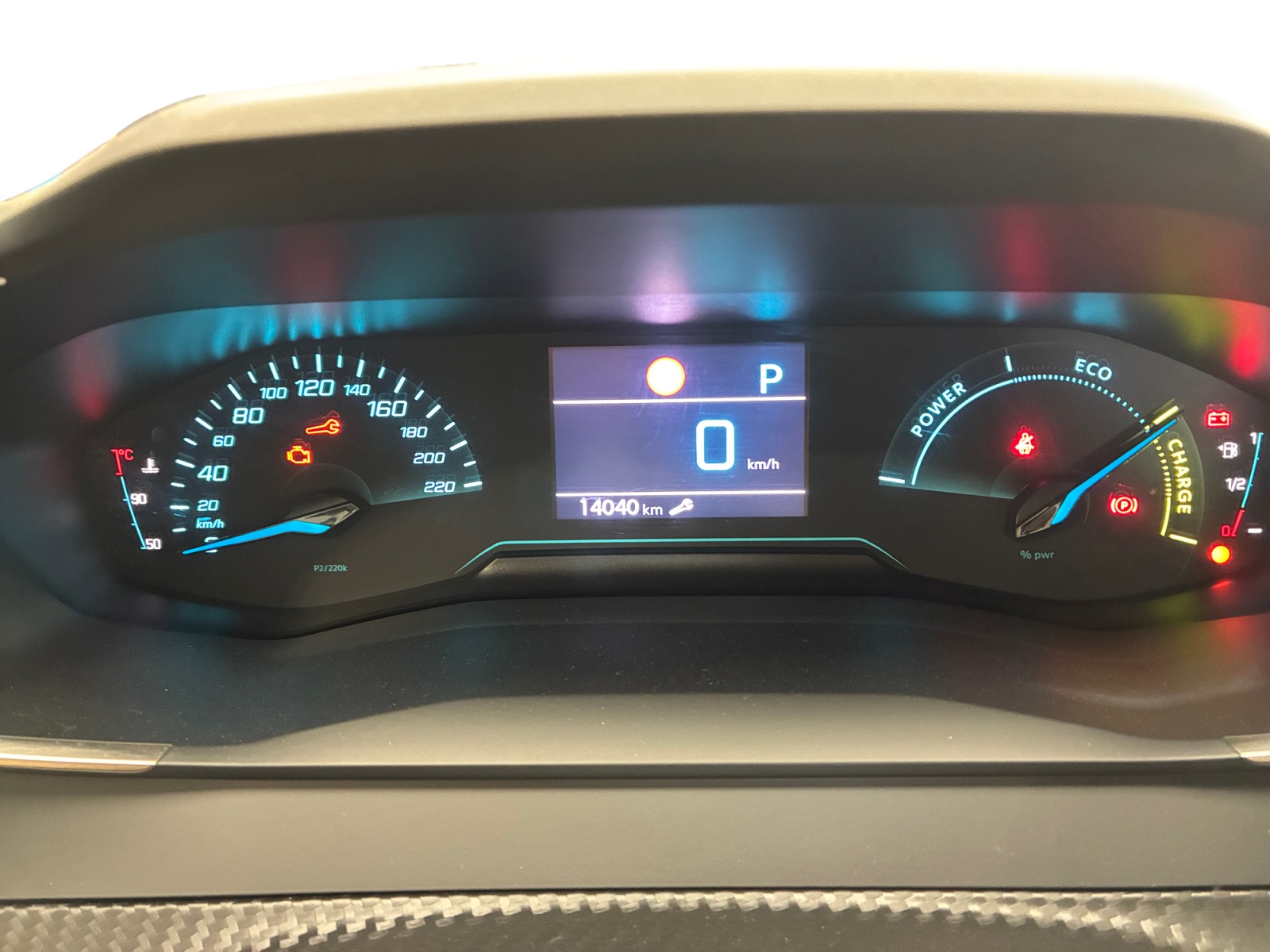 PEUGEOT 2008 Hybrid 145 ch e-DCS6 Style 2025