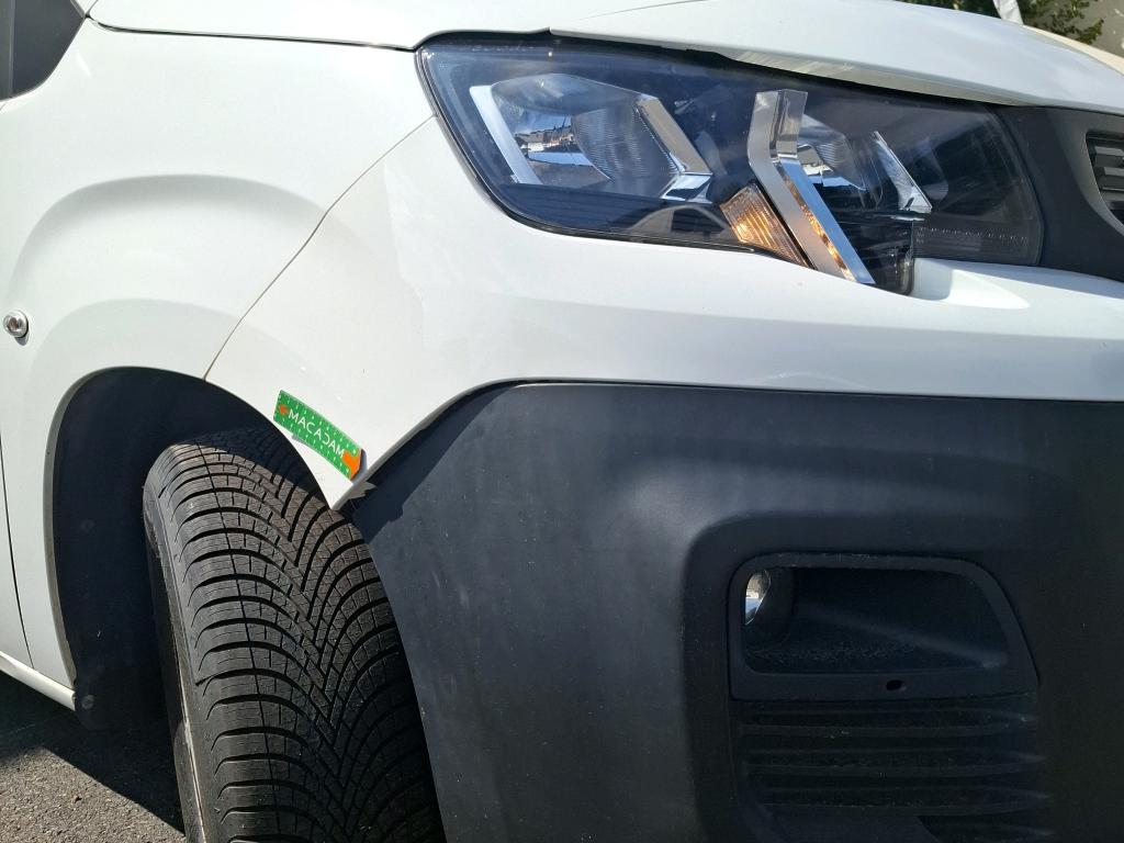 PEUGEOT PARTNER FOURGON STANDARD 1000 KG BLUEHDI 100 S&S BVM5 GRIP 2022