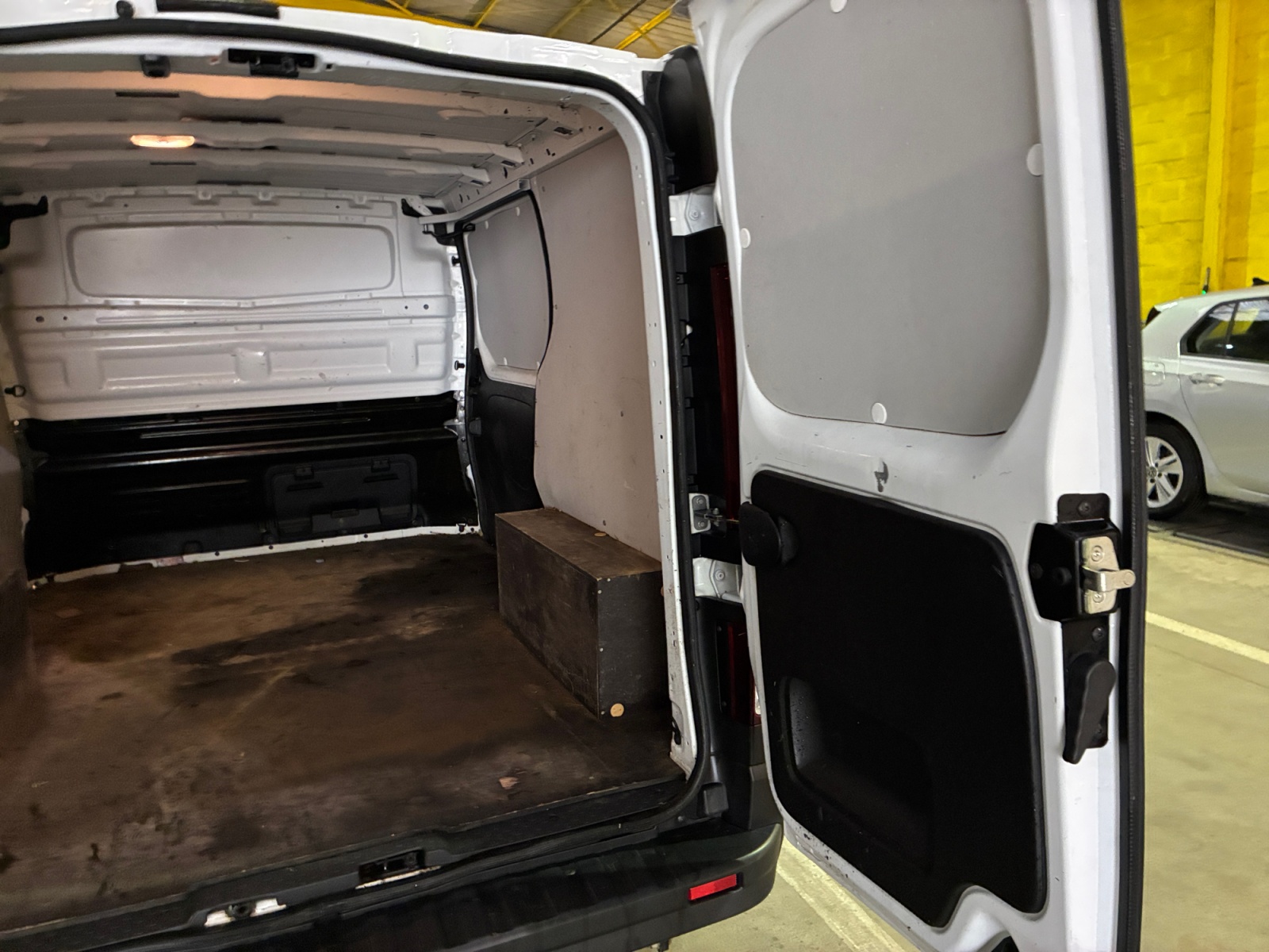 RENAULT TRAFIC FGN L1H1 2800 KG BLUE DCI 130 GRAND CONFORT 2023