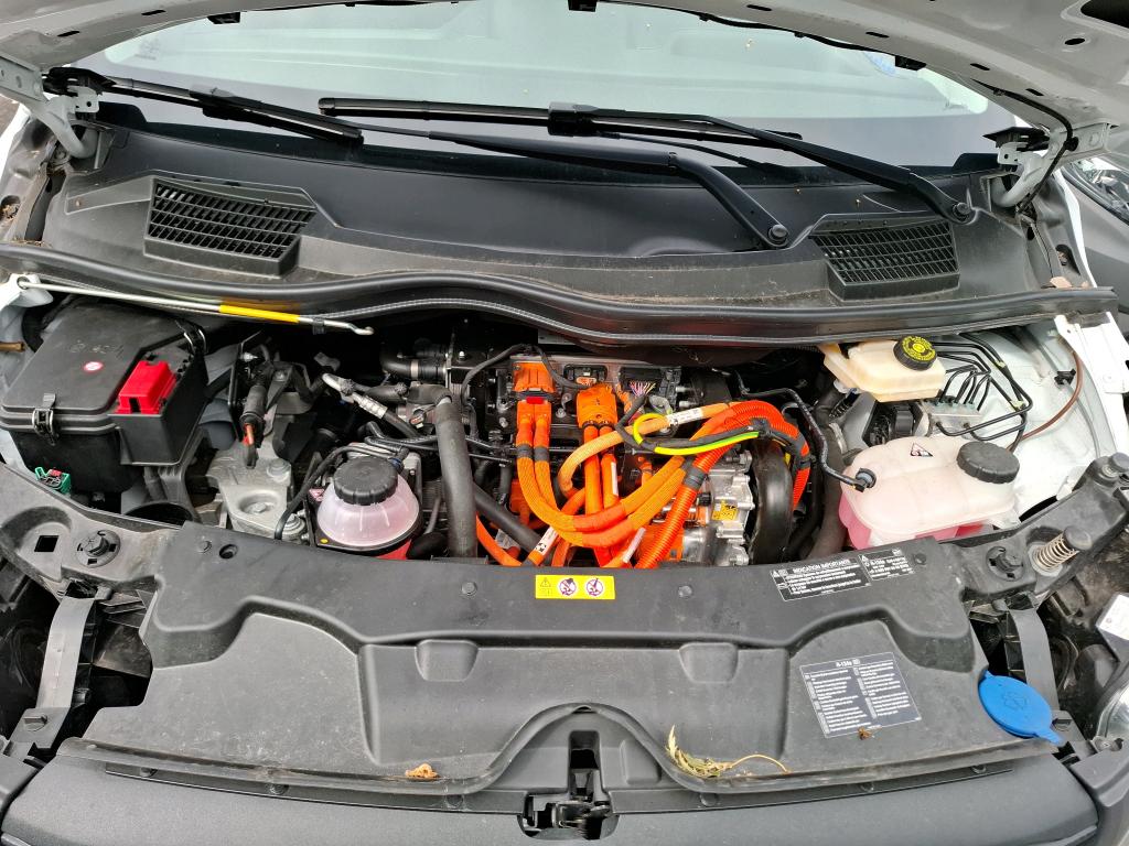 MERCEDES VITO FOURGON EVITO 60 KWH LONG FWD - 2024