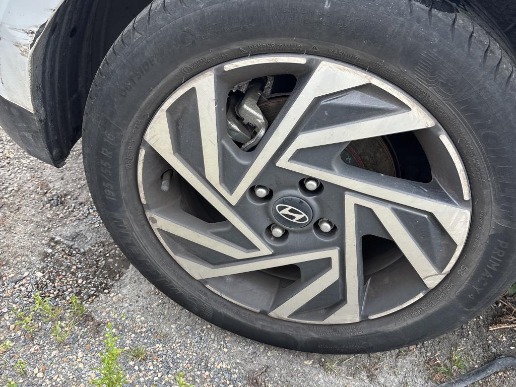 HYUNDAI i20 1.0 T-GDi 100 Intuitive 2024