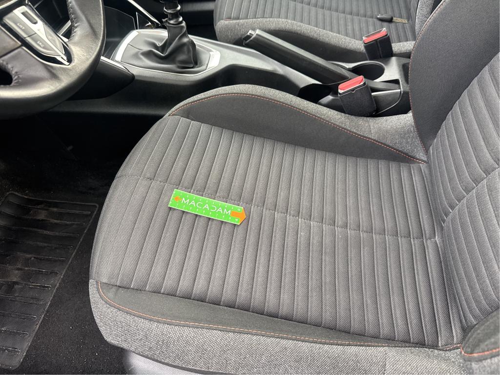PEUGEOT 2008 BlueHDi 110 S&S BVM6 Active Pack 2022