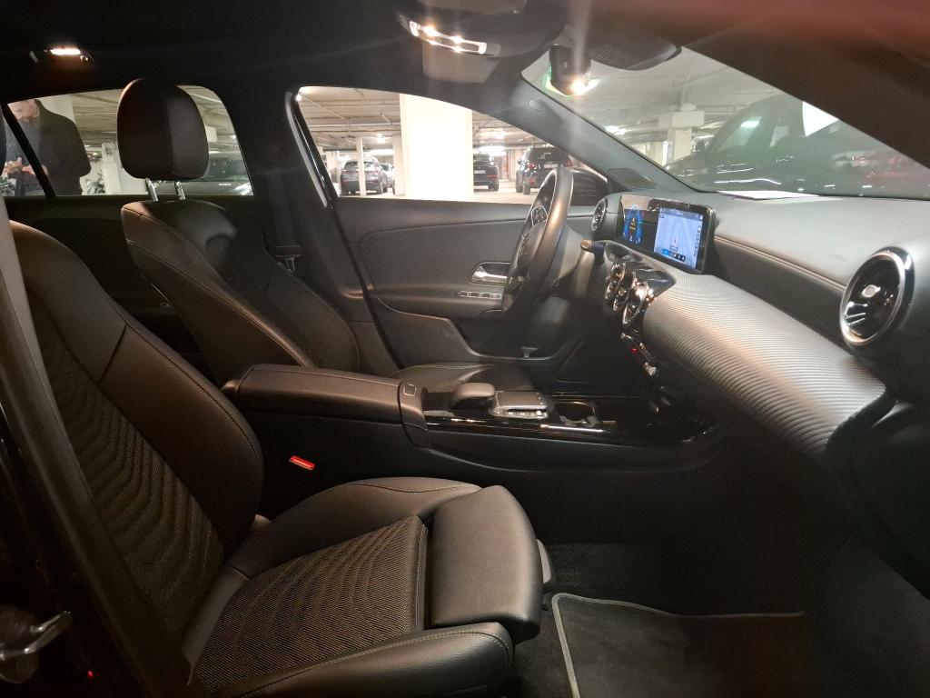 MERCEDES-BENZ MERCEDES CLASSE A 200 7G-DCT Style Line 2020