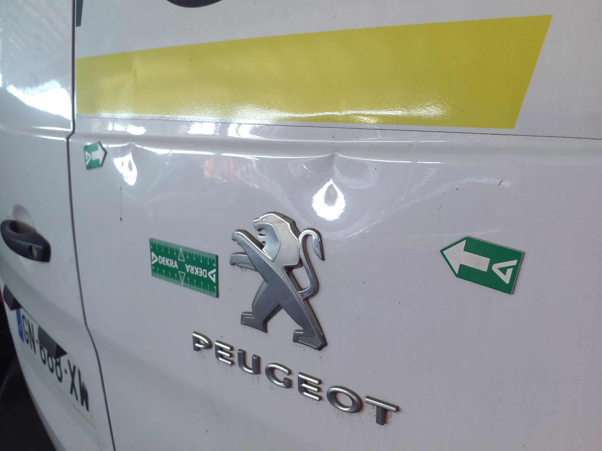 PEUGEOT EXPERT FOURGON FGN TOLE M BLUEHDI 120 S&S BVM6 - 2023