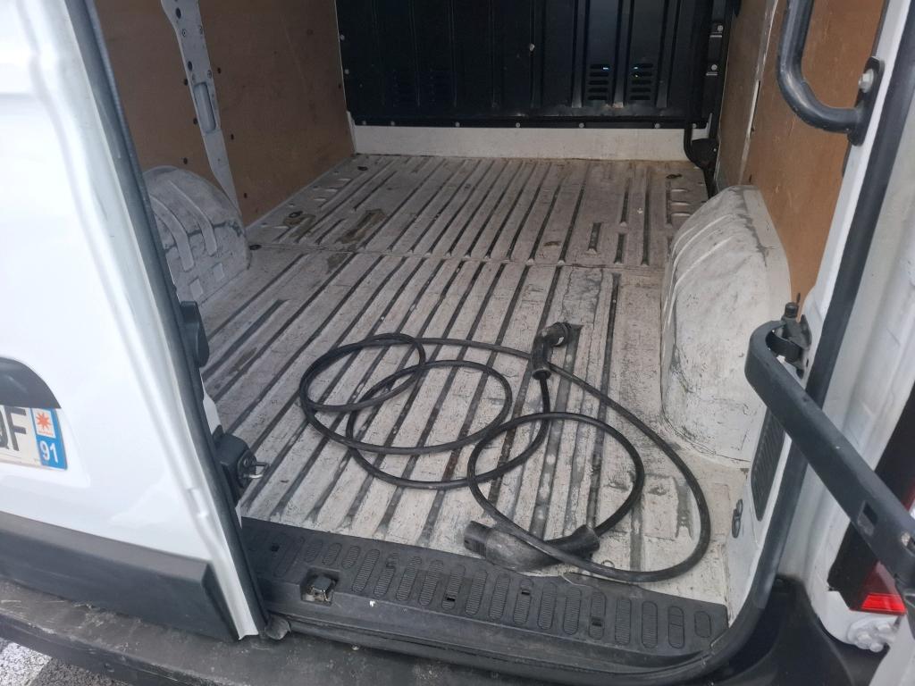 RENAULT MASTER FOURGON E-TECH ELECTRIQUE (04/202 FGN L1H1 F3100 R75 - 19 ACHAT INTEGRAL CONFORT 2021