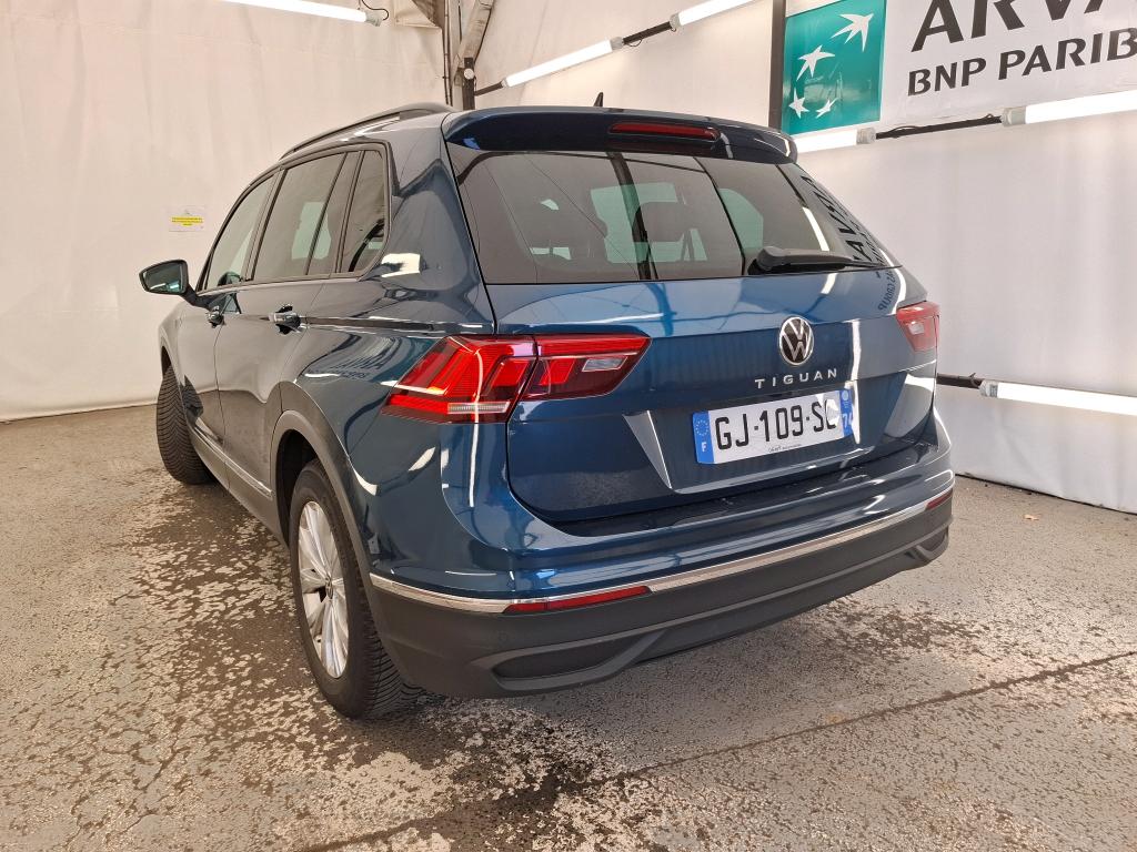 VOLKSWAGEN TIGUAN BUSINESS 1.5 TSI 150 DSG7 Life 2022
