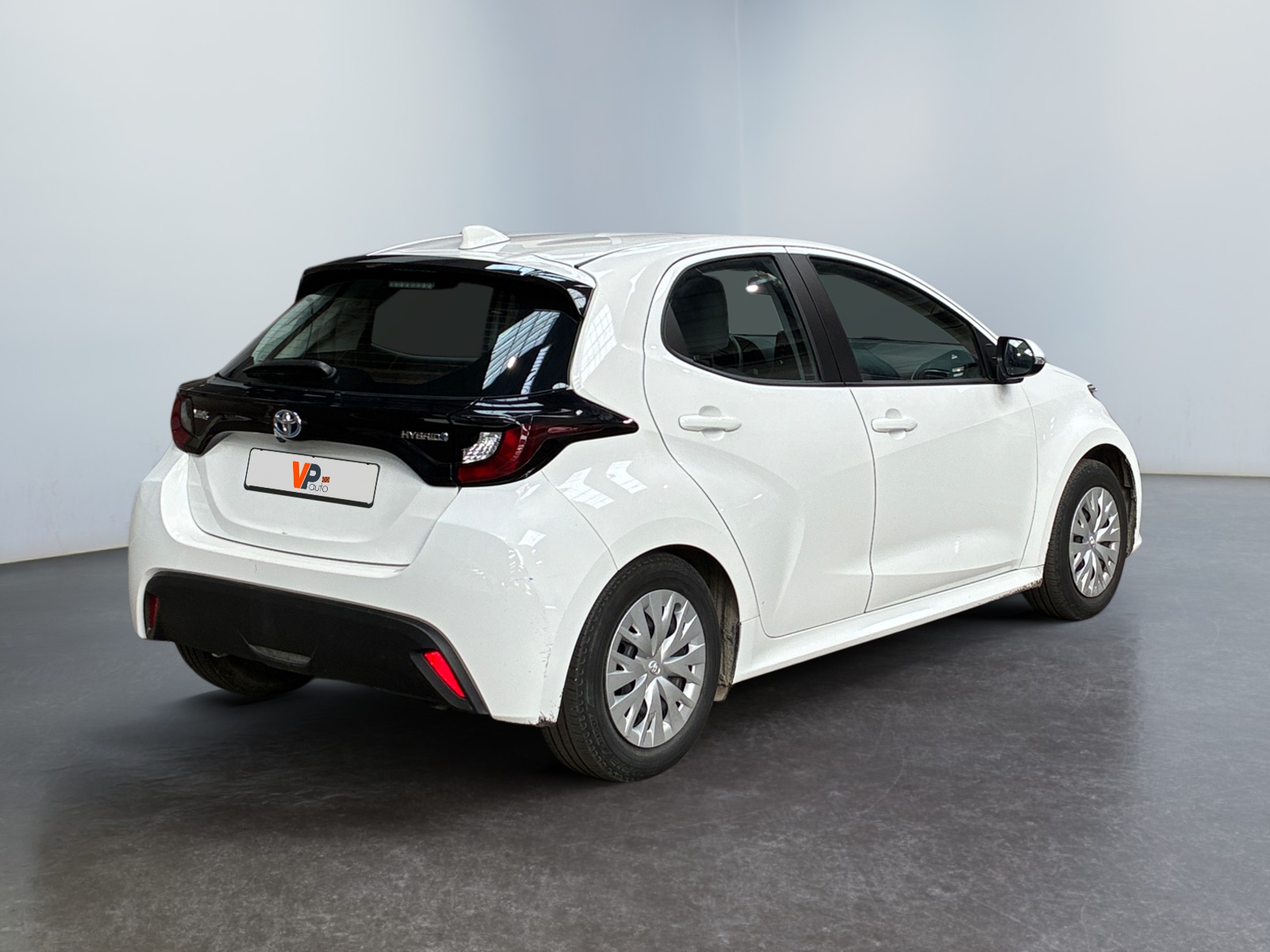 TOYOTA YARIS AFFAIRES PRO HYBRIDE 116h Dynamic Business 2023