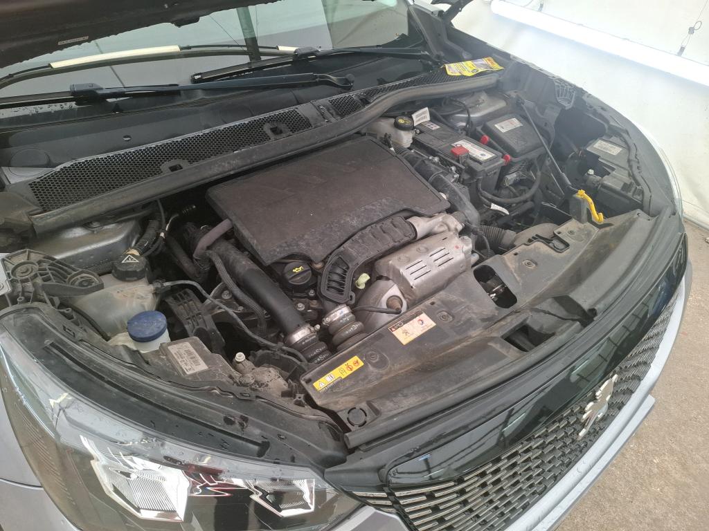 PEUGEOT 2008 BUSINESS PureTech 130 S&S EAT8 Allure 2021