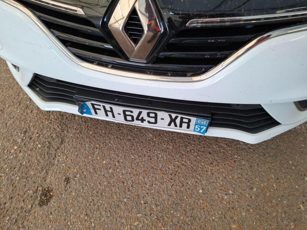 RENAULT MÉGANE MEGANE IV BERLINE Blue dCi 115 EDC Business 2019