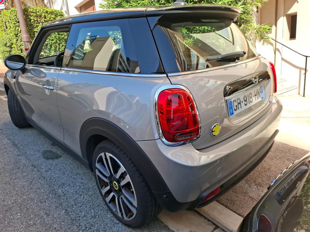 MINI HATCH 3 Portes Cooper SE 184 ch Edition Premium Plus 2023