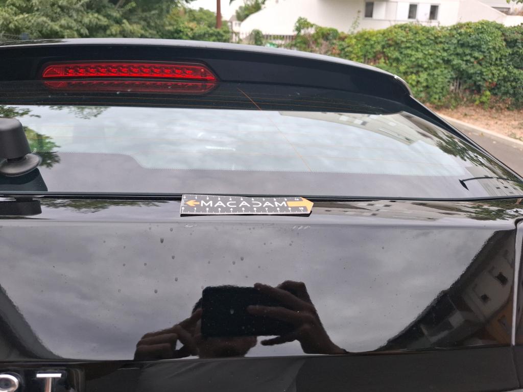 PEUGEOT 3008 Hybrid 225 e-EAT8 Active Pack 2023