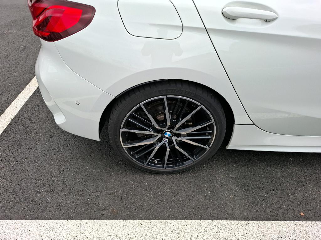 BMW SERIE 1 F40 120d xDrive 190 ch BVA8 M Sport 2020