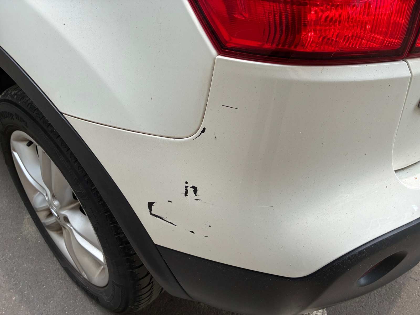 NISSAN Qashqai 1.6 dCi 130 FAP Stop/Start Connect Edition 2013