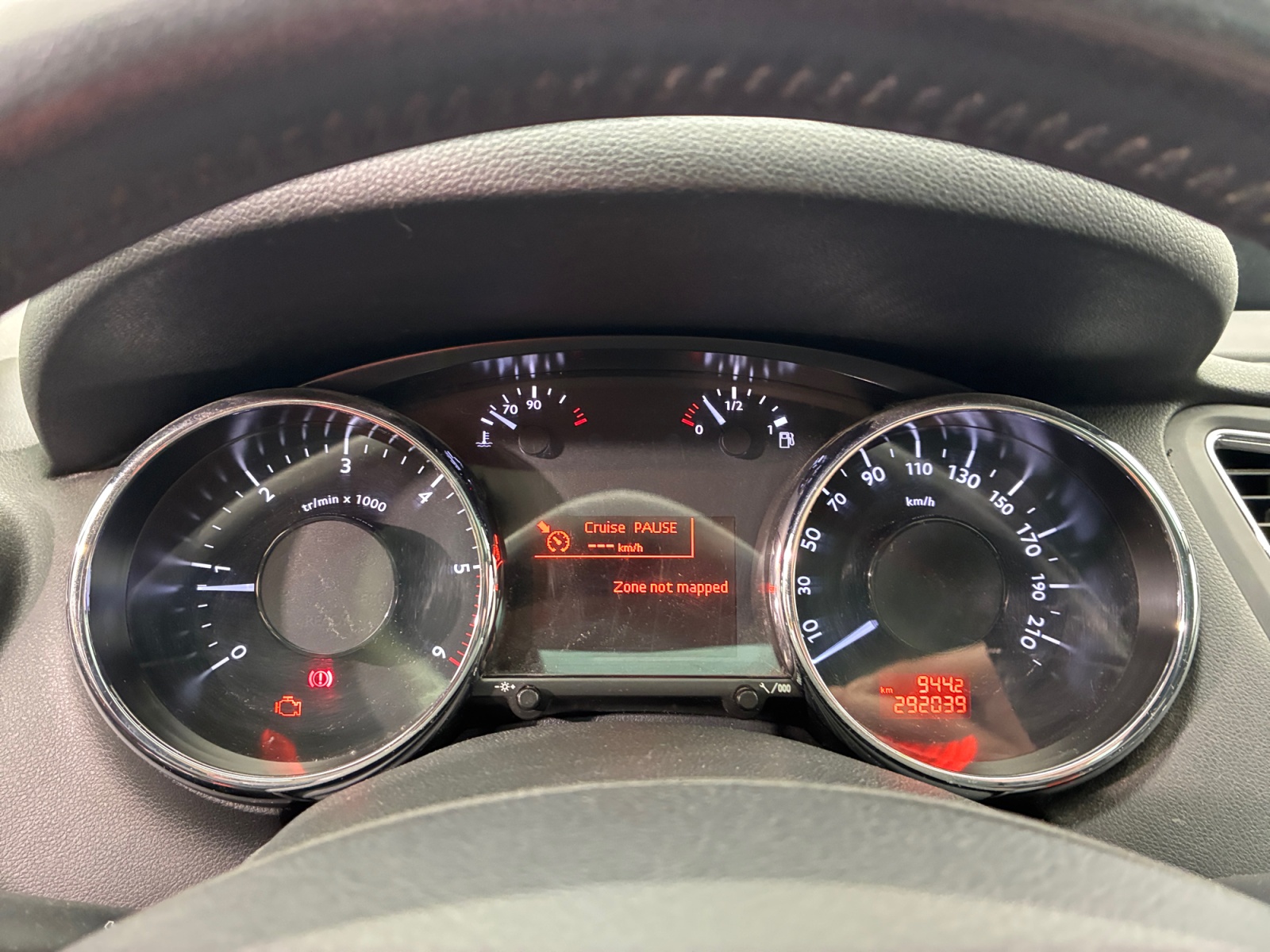 PEUGEOT 5008 2.0 HDi 150ch FAP BVM6 Allure 7pl 2013