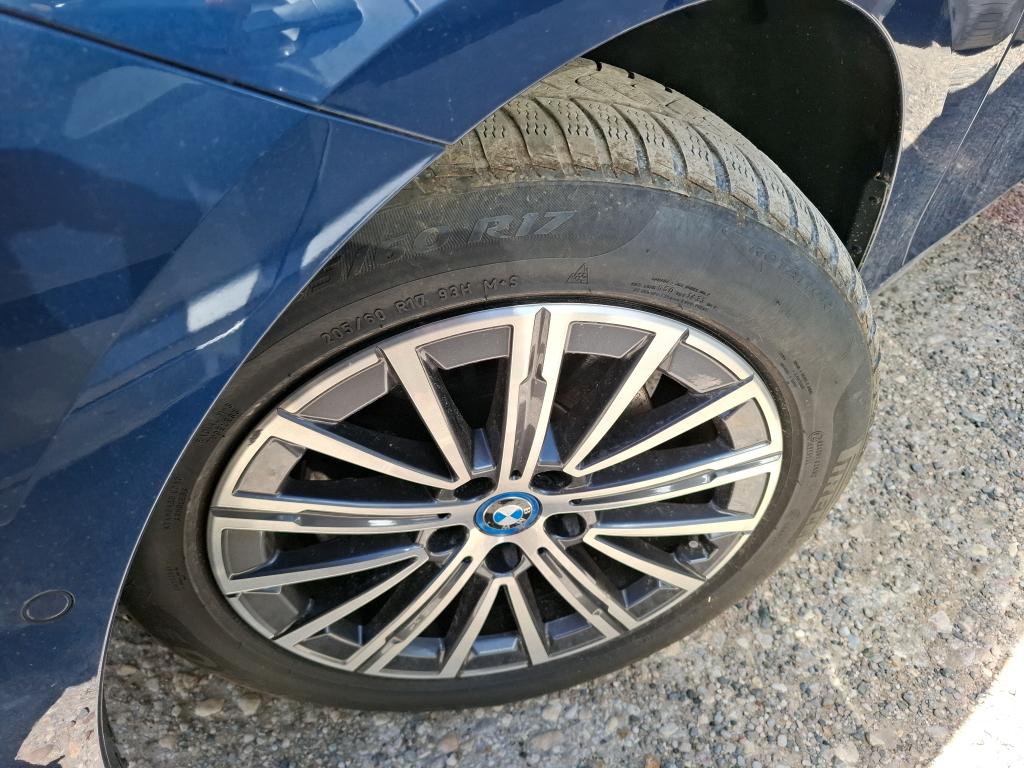 BMW SERIE 2 ACTIVE TOURER 225e xDrive 245 ch DKG7 Luxury 2024