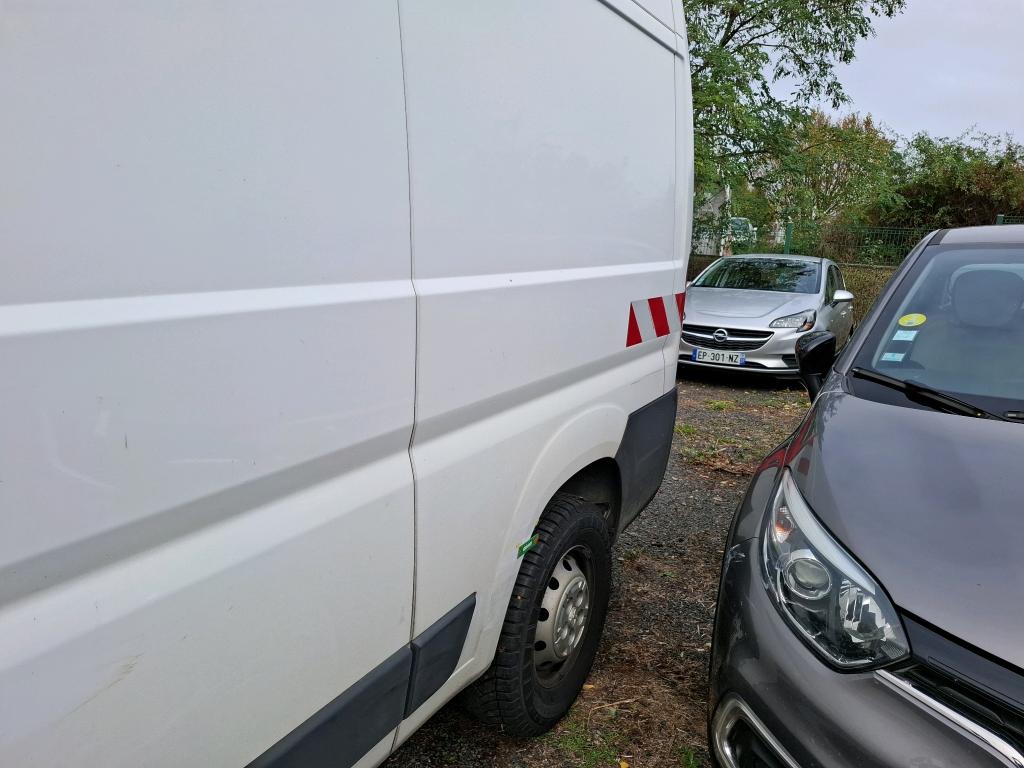 PEUGEOT BOXER TOLE 335 L2H2 BLUEHDI 140 S&S ASPHALT 2022