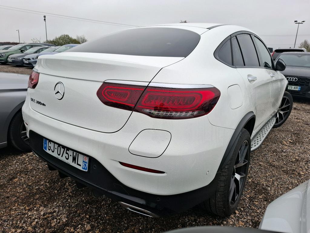 MERCEDES-BENZ CLASSE GLC COUPE Coupé 300 de 9G-Tronic 4Matic AMG Line 2022