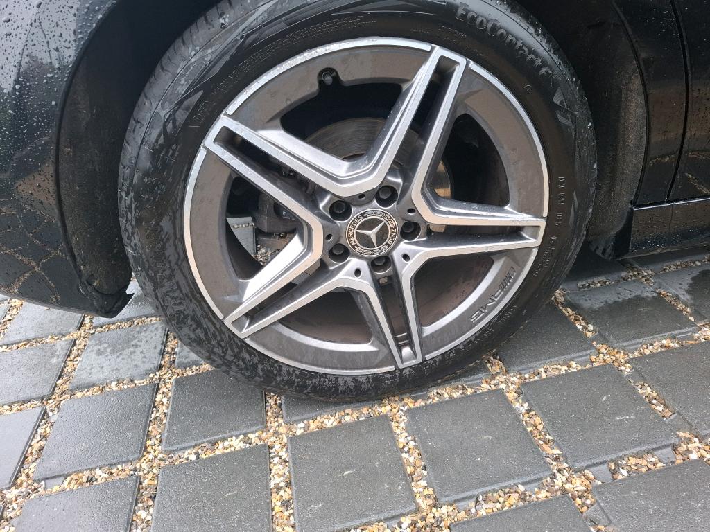MERCEDES-BENZ CLASSE A 180 d 8G-DCT AMG Line 2021