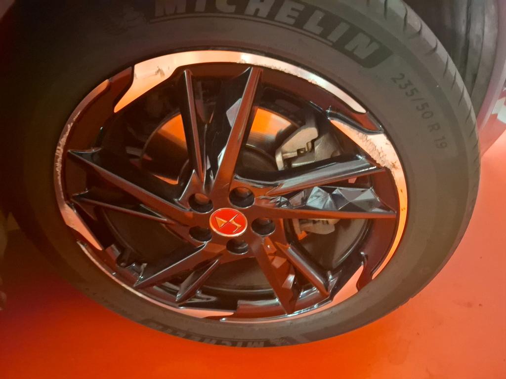 DS 7 DS7 CROSSBACK Hybride E-Tense 300 EAT8 4x4 Performance Line+ 2021