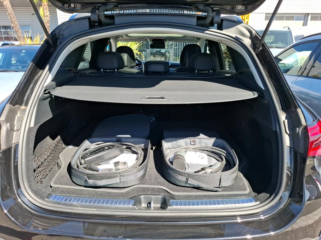 MERCEDES-BENZ GLC 300 e 9G-Tronic 4Matic AMG Line 2023