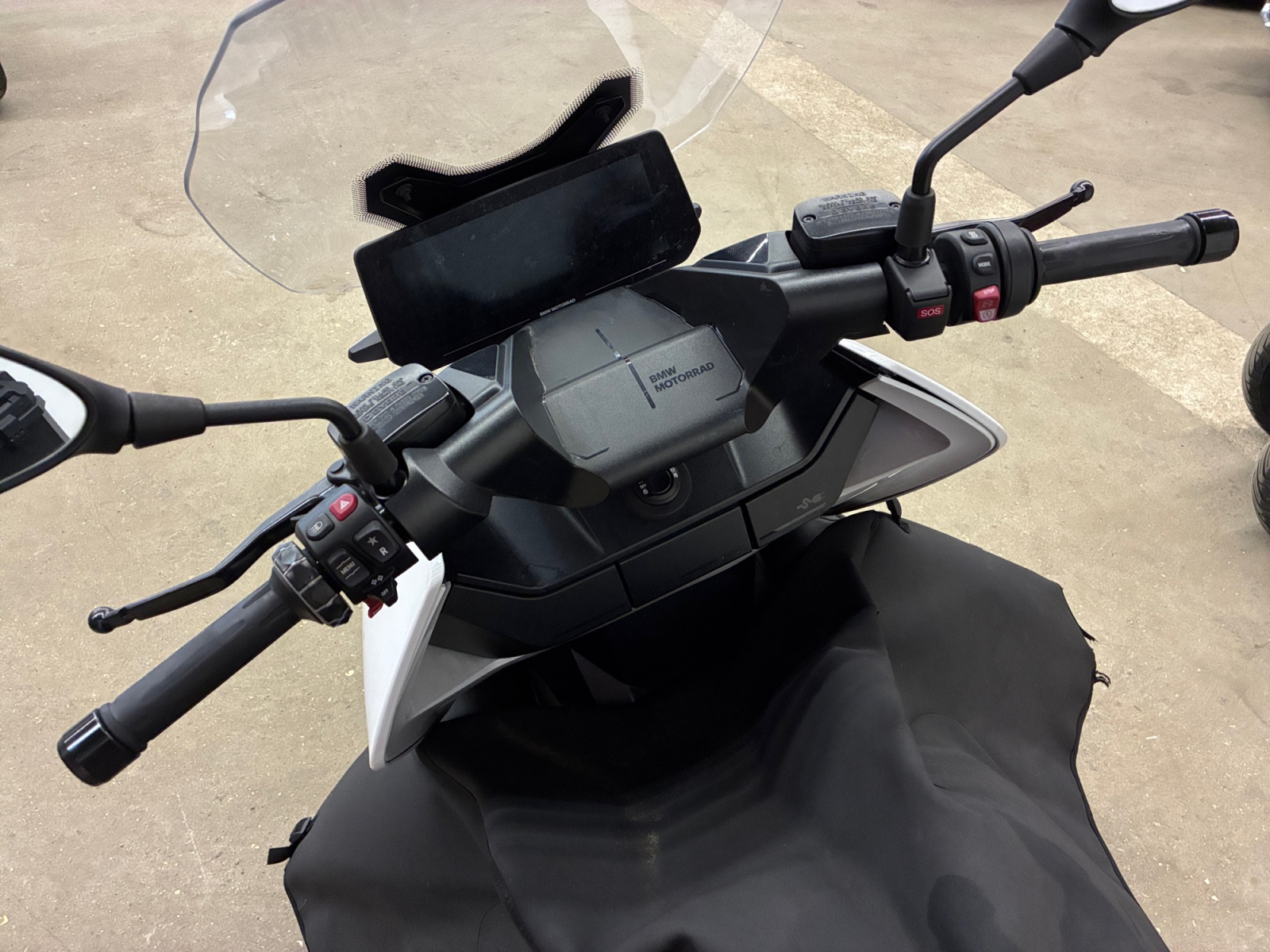 BMW C CE04 2024