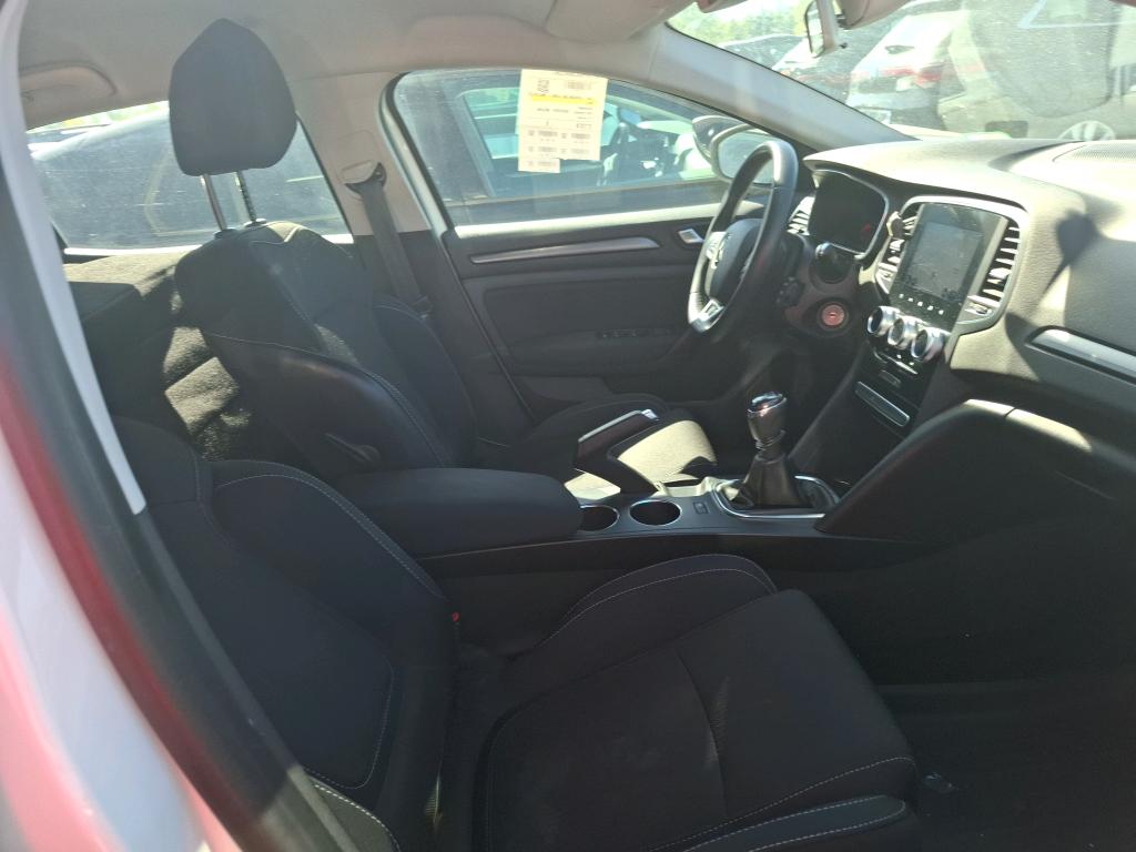 RENAULT MEGANE SOCIETE IV BLUE DCI 115 - 21N AIR NAV 2P 2022