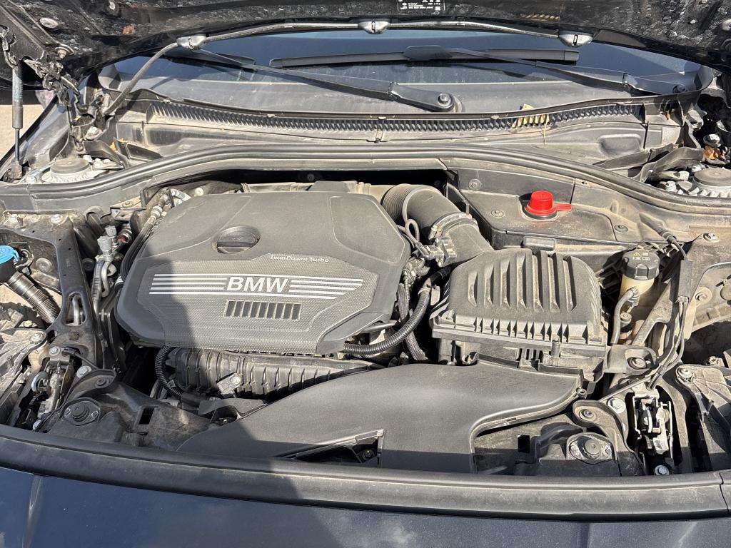 BMW SERIE 1 F40 116i 109 ch DKG7 Business Design 2022