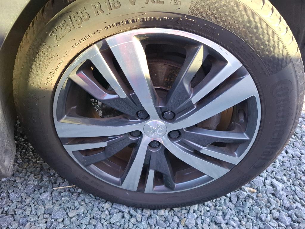 PEUGEOT 3008 BlueHDi 130ch S&S EAT8 Allure Pack 2021