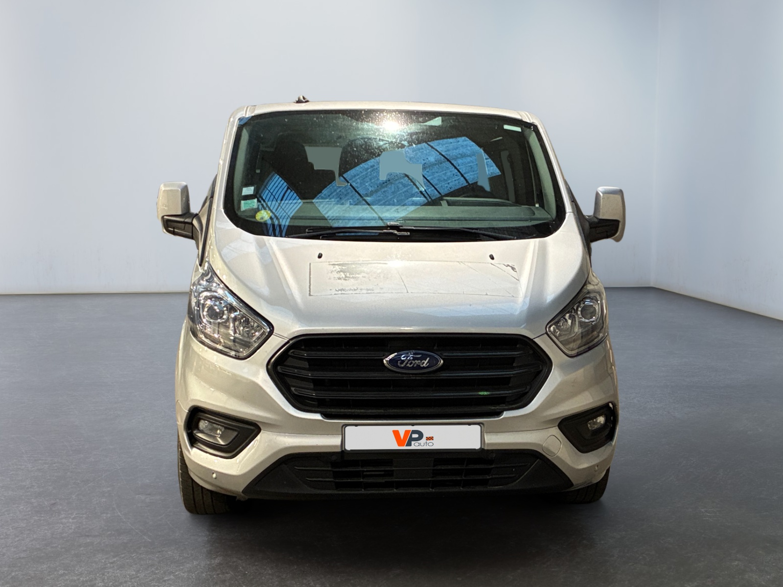 FORD Transit Custom 320 L2H1 2.0 EcoBlue 130 Trend Business 9pl 2021