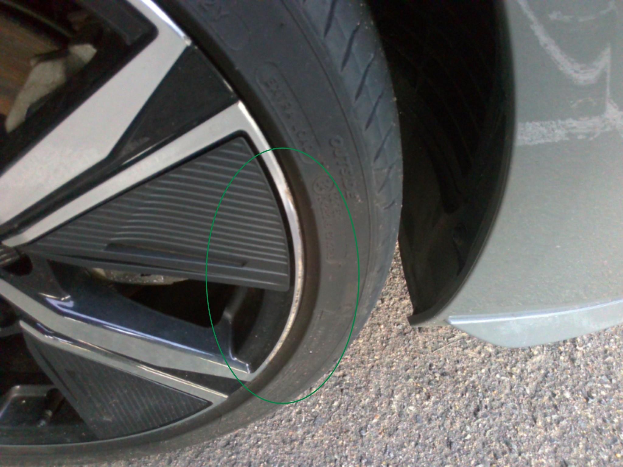 PEUGEOT 308 Hybrid 145 e-DCS6 GT 2025