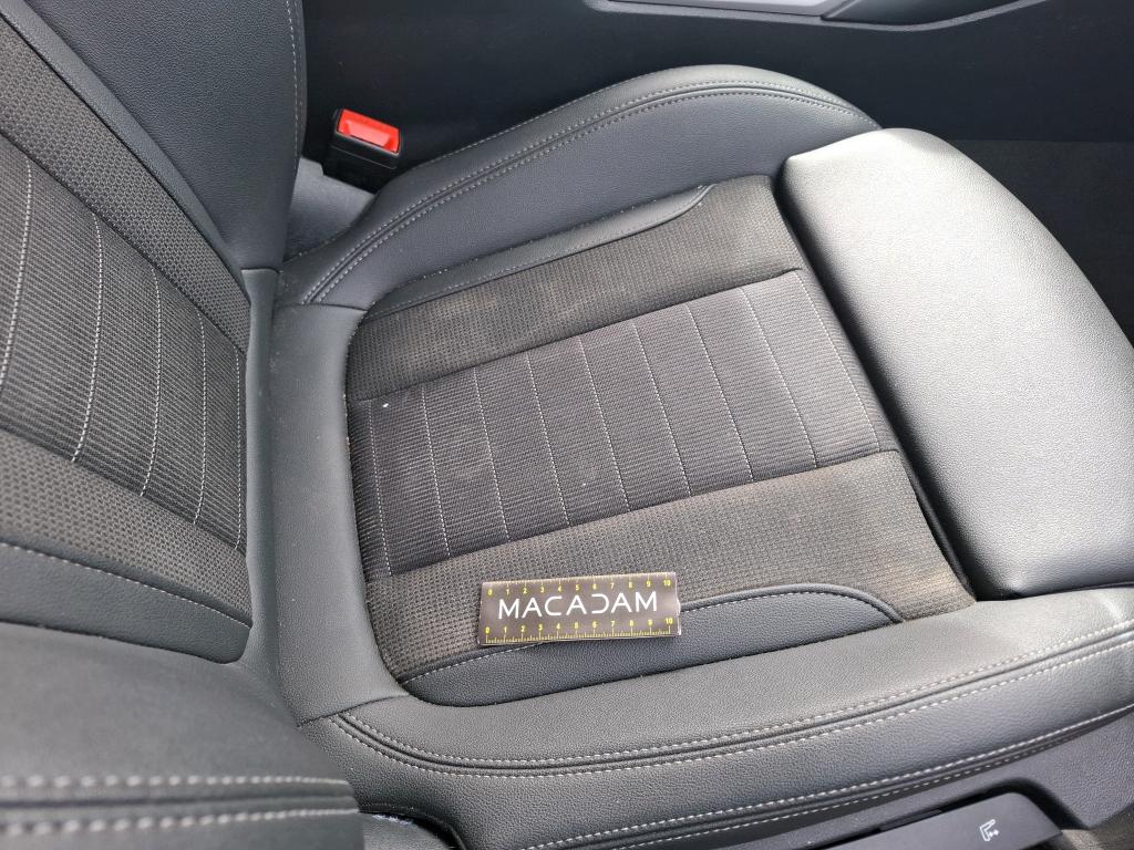 BMW SERIE 3 TOURING G21 LCI 320e 204 ch BVA8 Business Design 2023