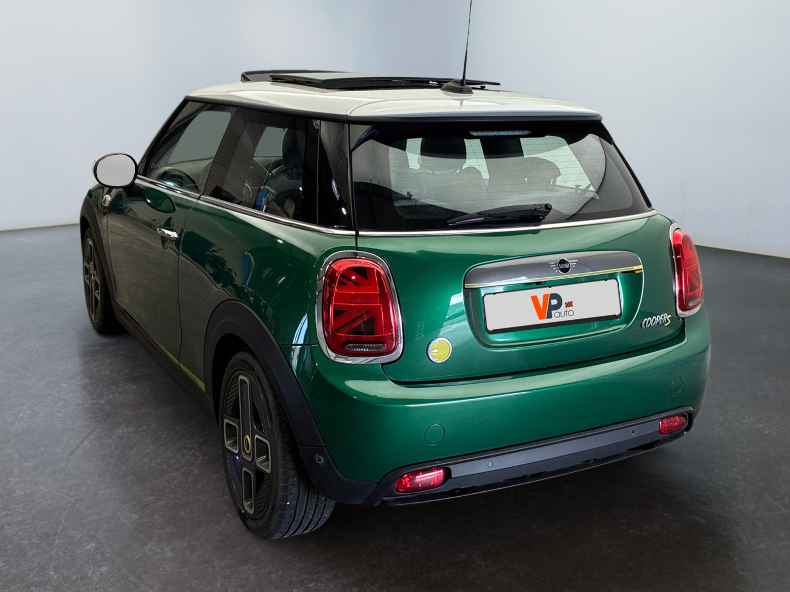 MINI HATCH 3 Portes Cooper SE 184 ch Finition Greenwich 2020