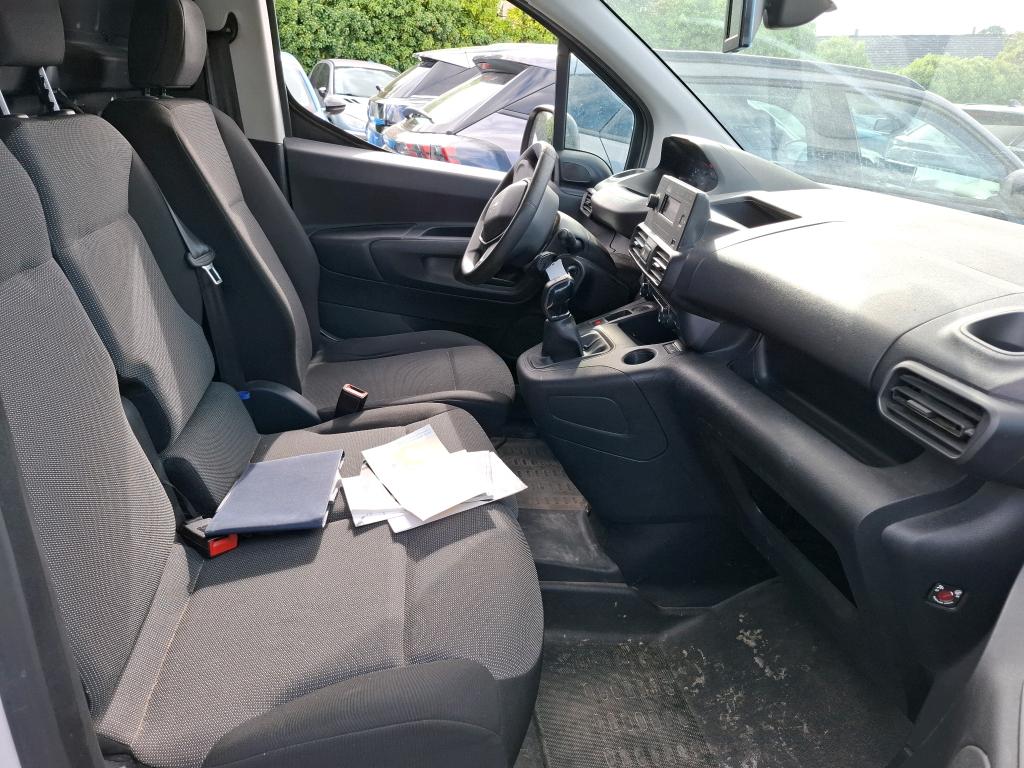 PEUGEOT PARTNER FOURGON STANDARD 650 KG BLUEHDI 100 S&S BVM5 PREMIUM 2020