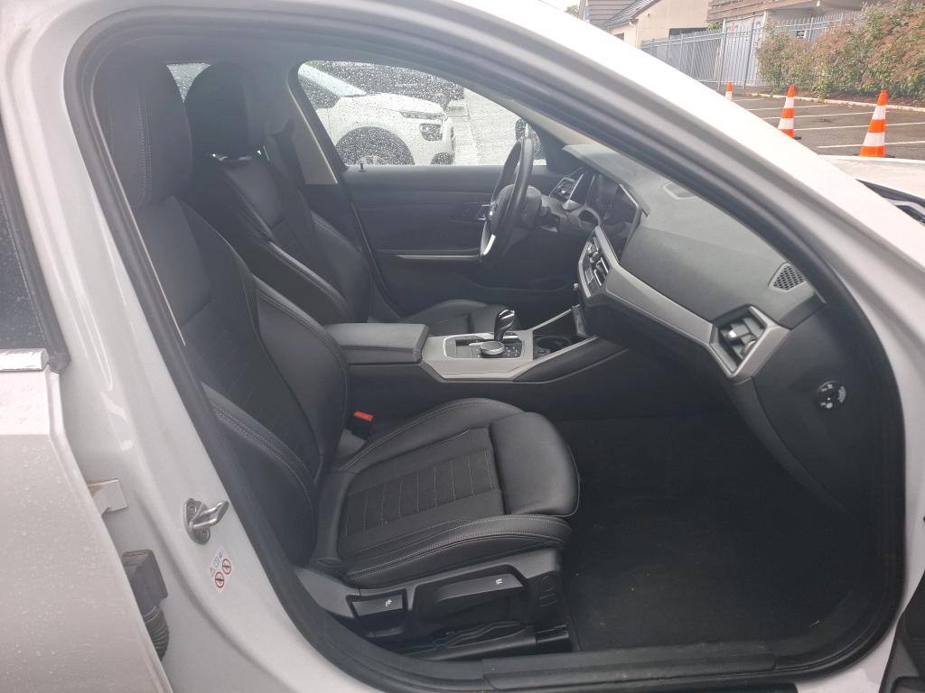 BMW SERIE 3 Touring 318d 150 ch BVA8 Business Design 2022