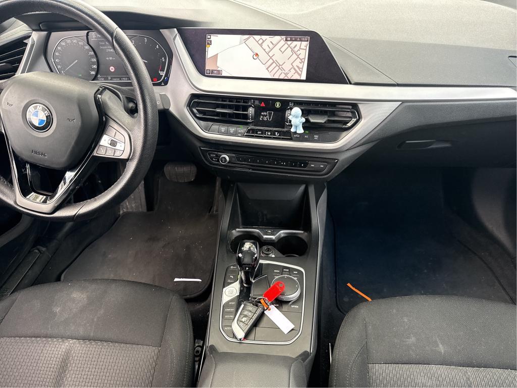 BMW SERIE 1 F40 116d 116 ch DKG7 Business Design 2021