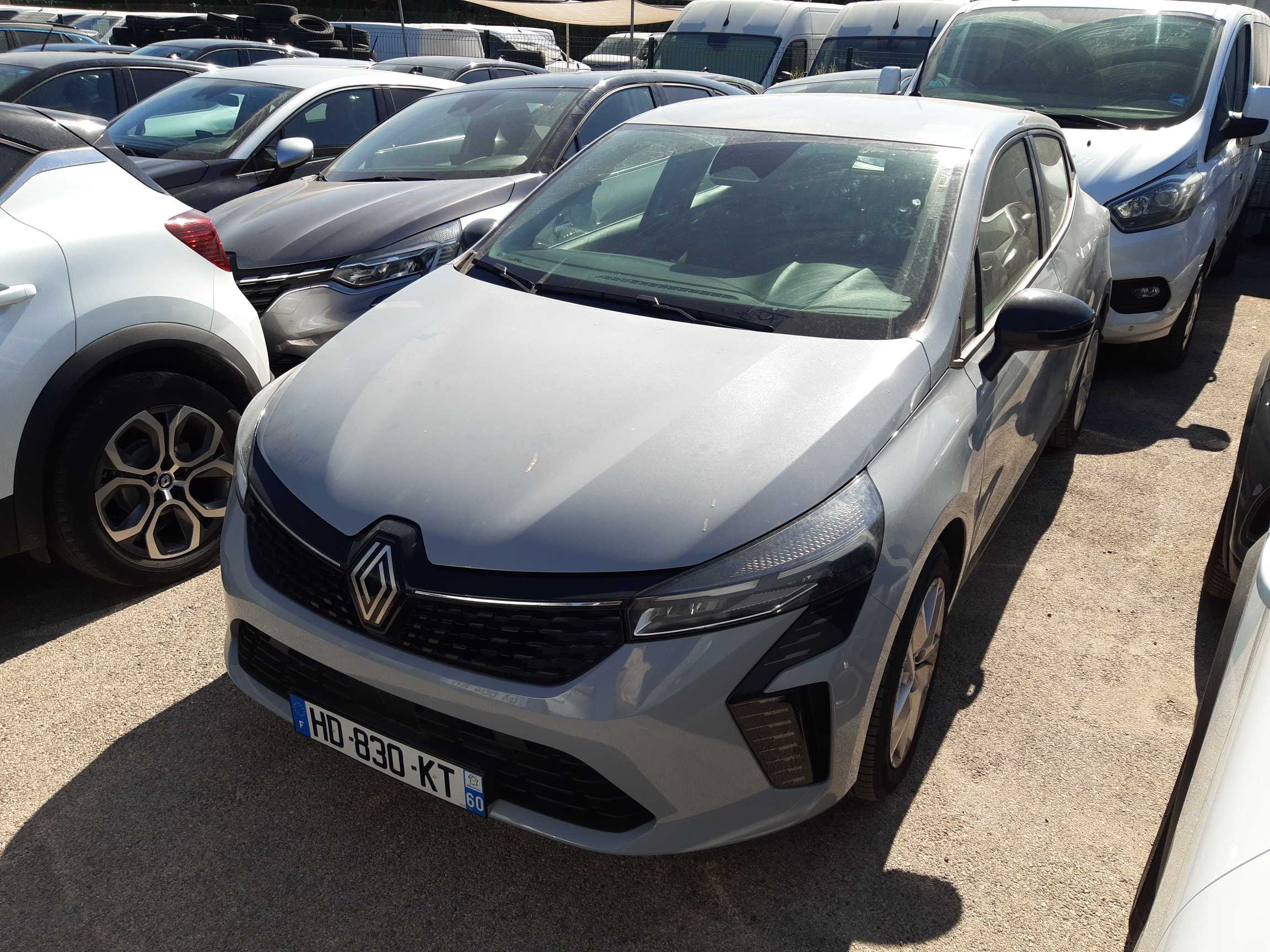 CLIO BLUE