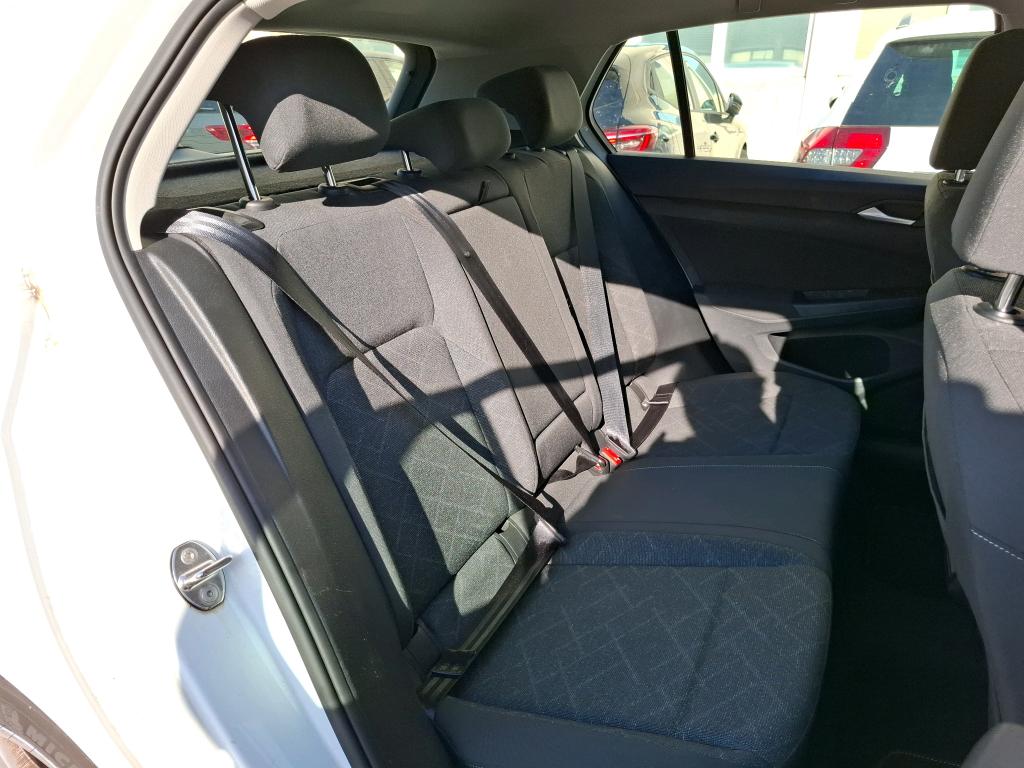 VOLKSWAGEN GOLF 2.0 TDI SCR 116 DSG7 Life Business 2022