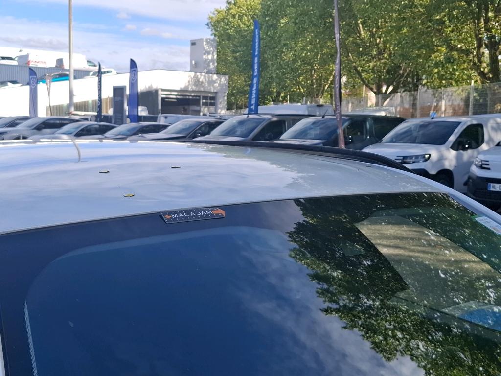 PEUGEOT 2008 Electrique 136 ch Allure 2022